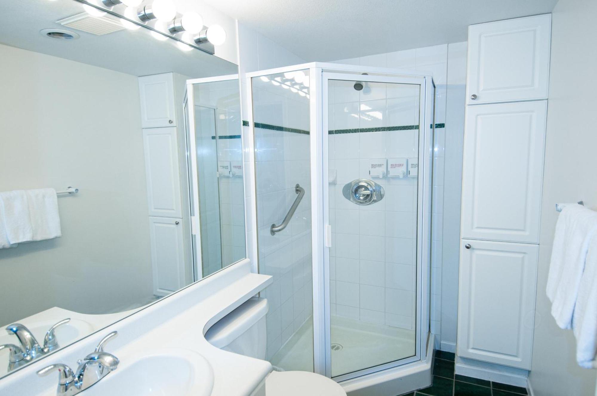 Bear Lodge Two Bedroom By Mva วิสต์เลอร์ ภายนอก รูปภาพ